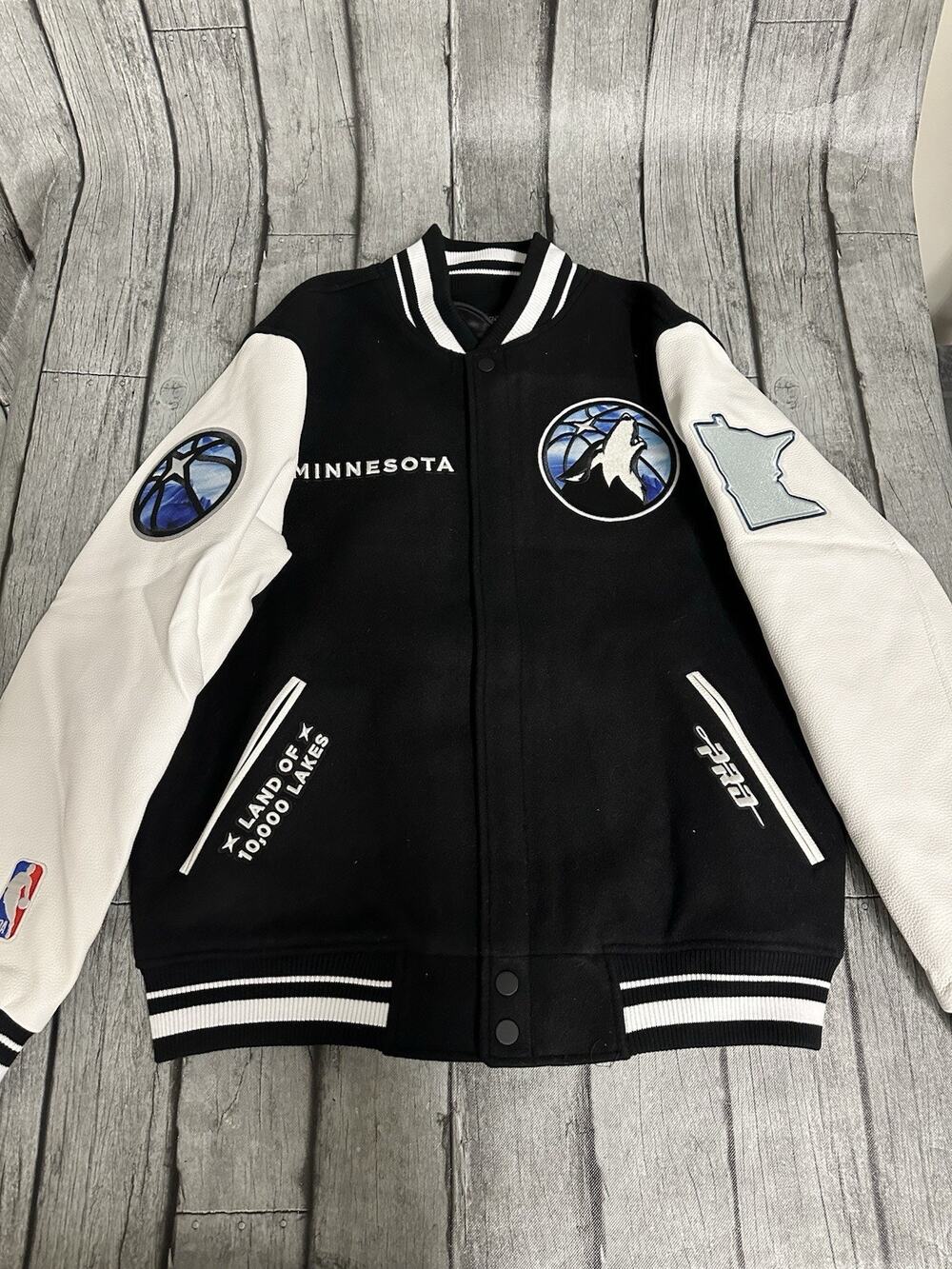 NWT Men’s Pro Standard Minnesota Timberwolves Varsity Jacket Black Large City Ed
